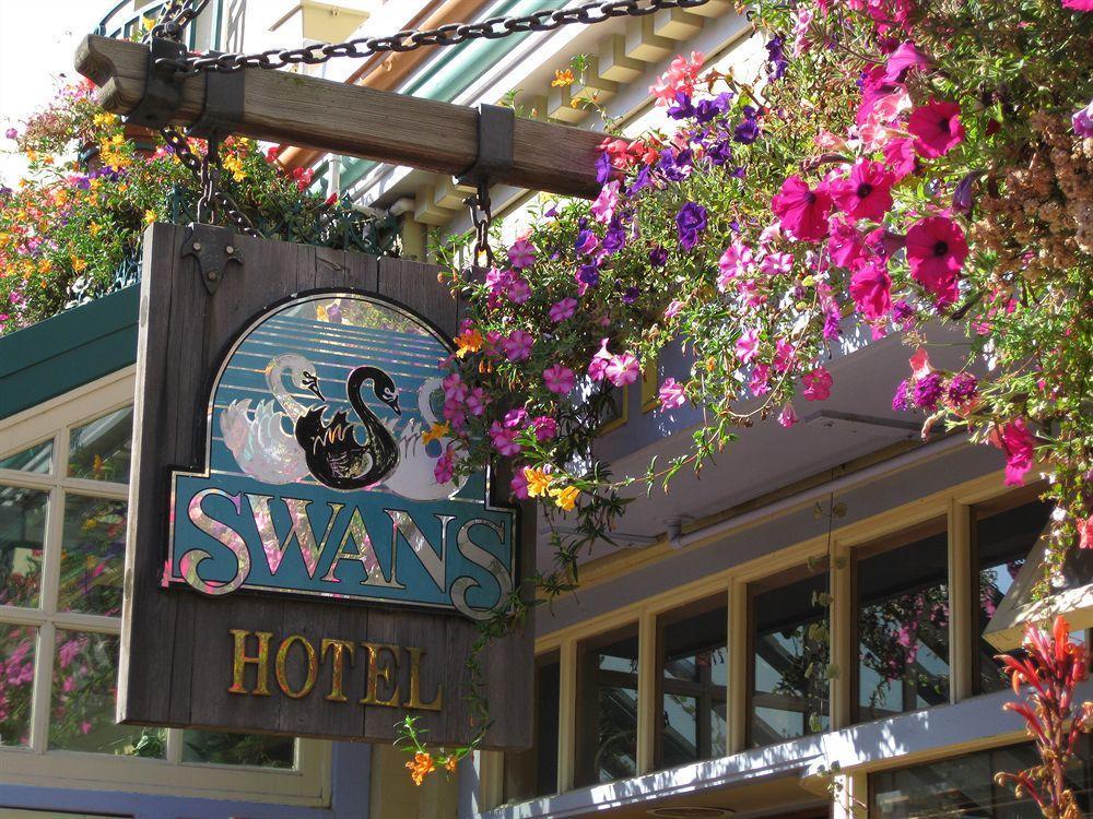 Swans Brewery, Pub & Hotel Victoria Ngoại thất bức ảnh